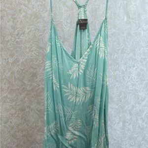 Natural Reflections Mint and White Tank Top